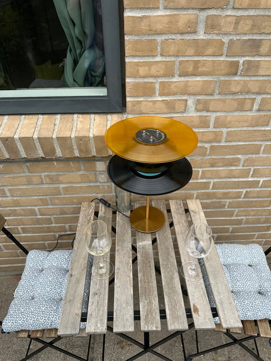 Vinylplade bordlampe, standard – håndlavet i Danmark