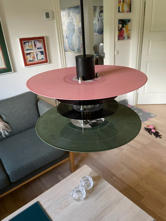 Vinylplade loftlampe – håndlavet i Danmark