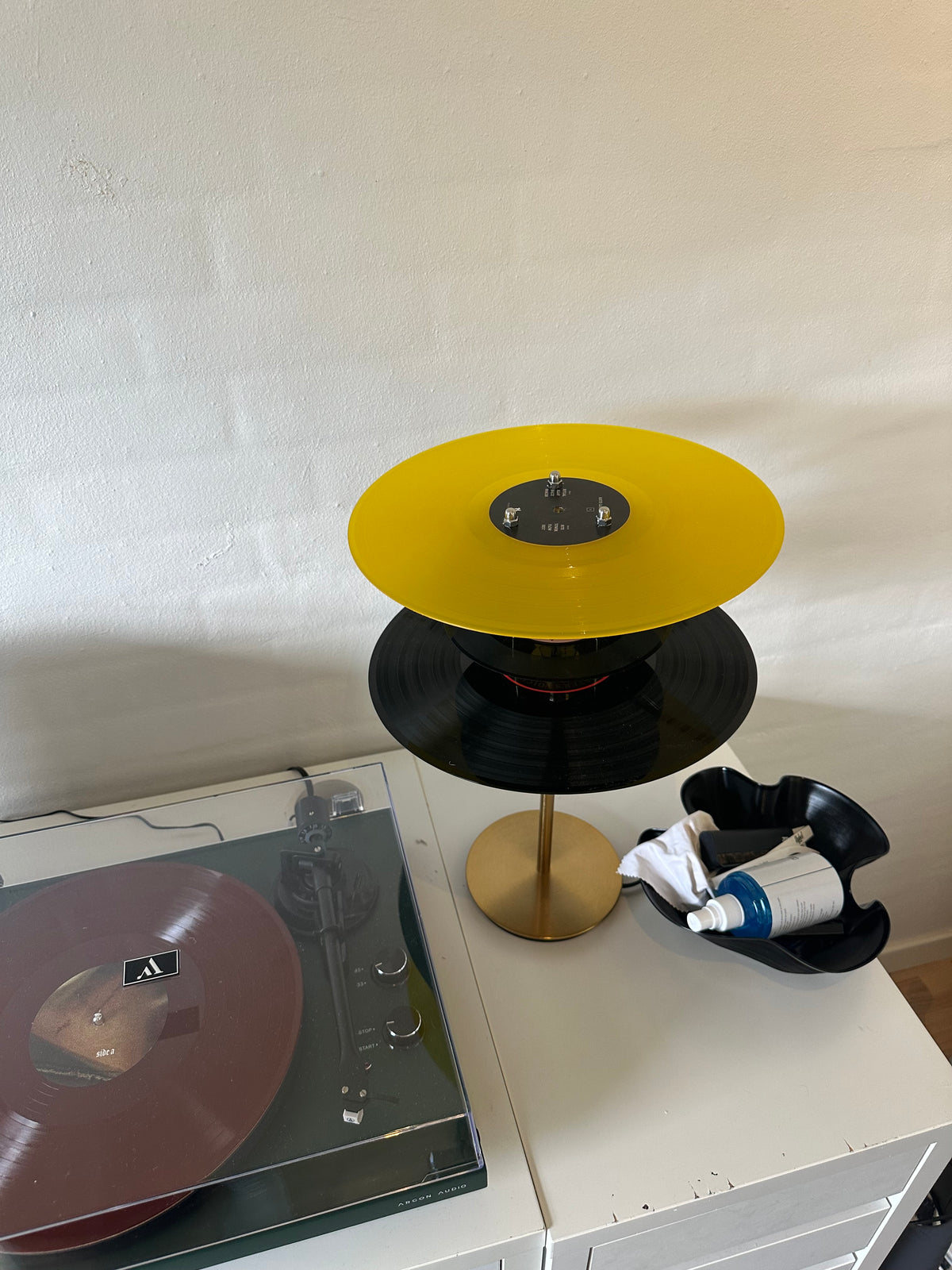 Vinylplade bordlampe, standard – håndlavet i Danmark